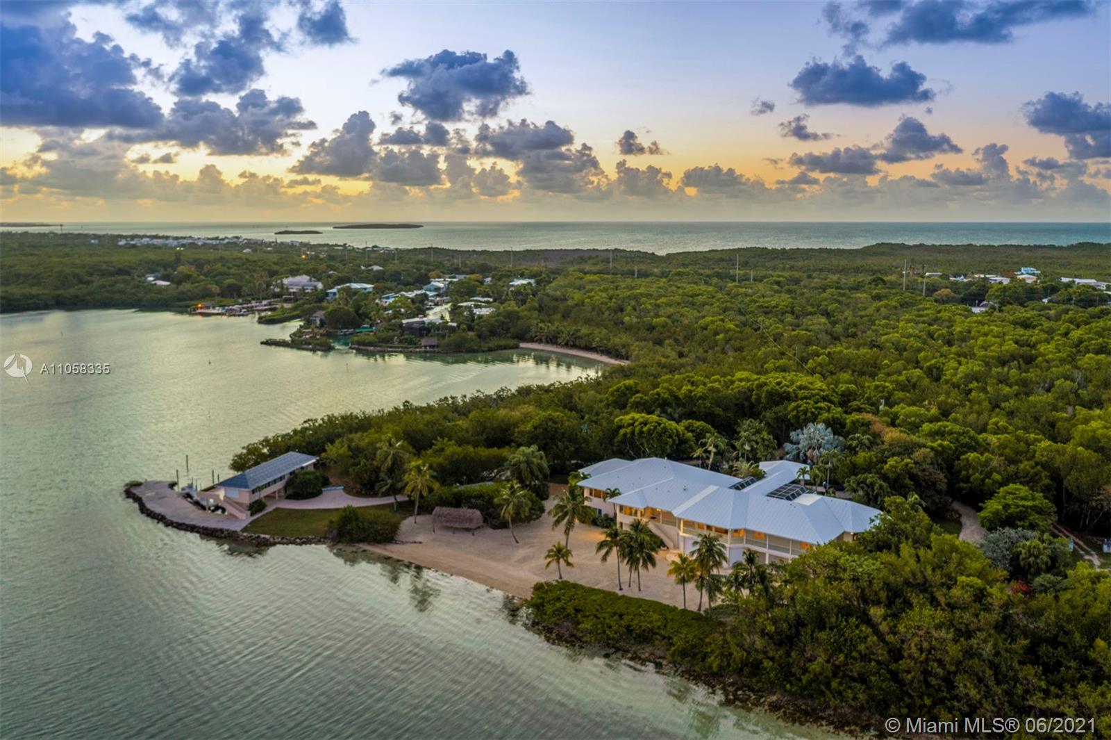 MATECUMBE SUB LOTS 3 & 4 - Residential