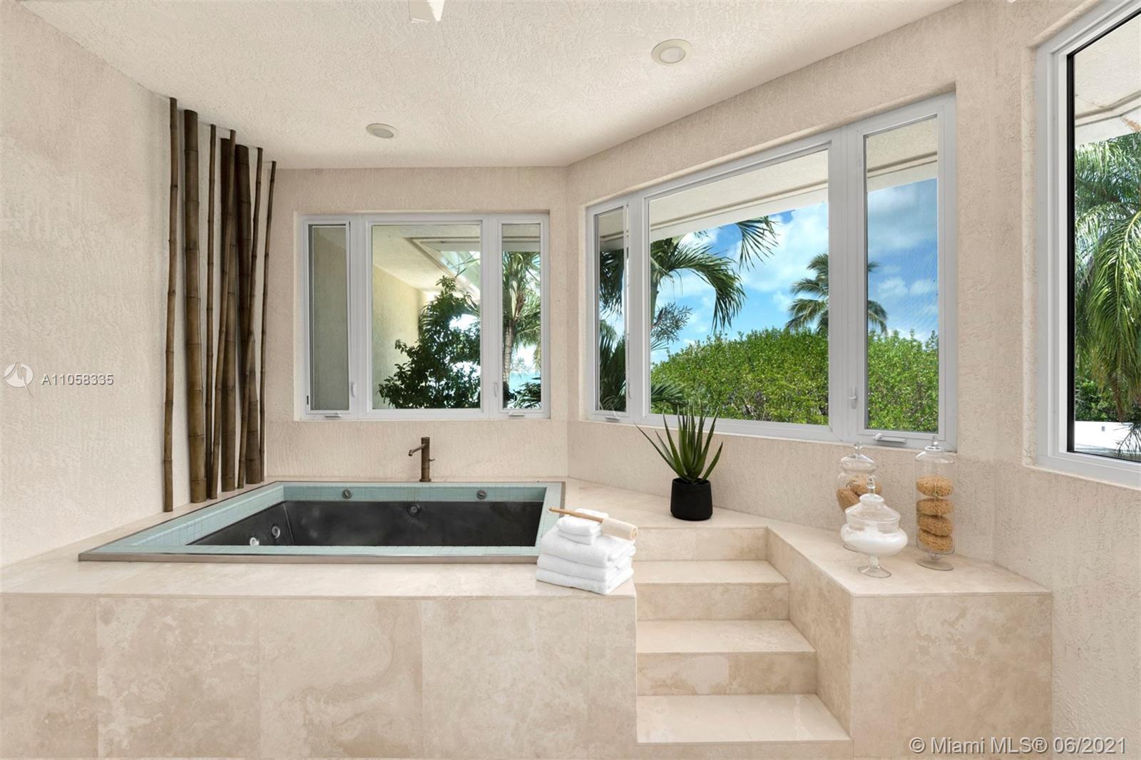 MATECUMBE SUB LOTS 3 & 4 - Residential