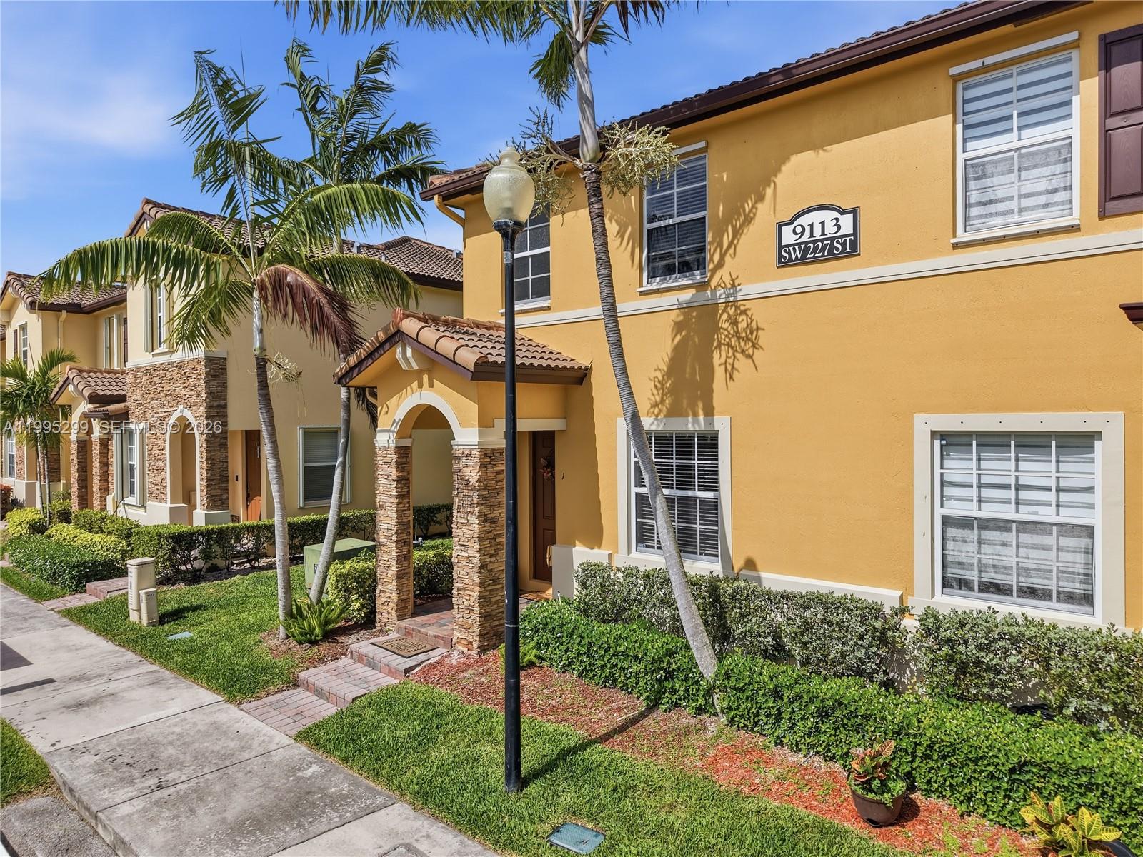 LAKES BY THE BAY EVE REPL - Residential