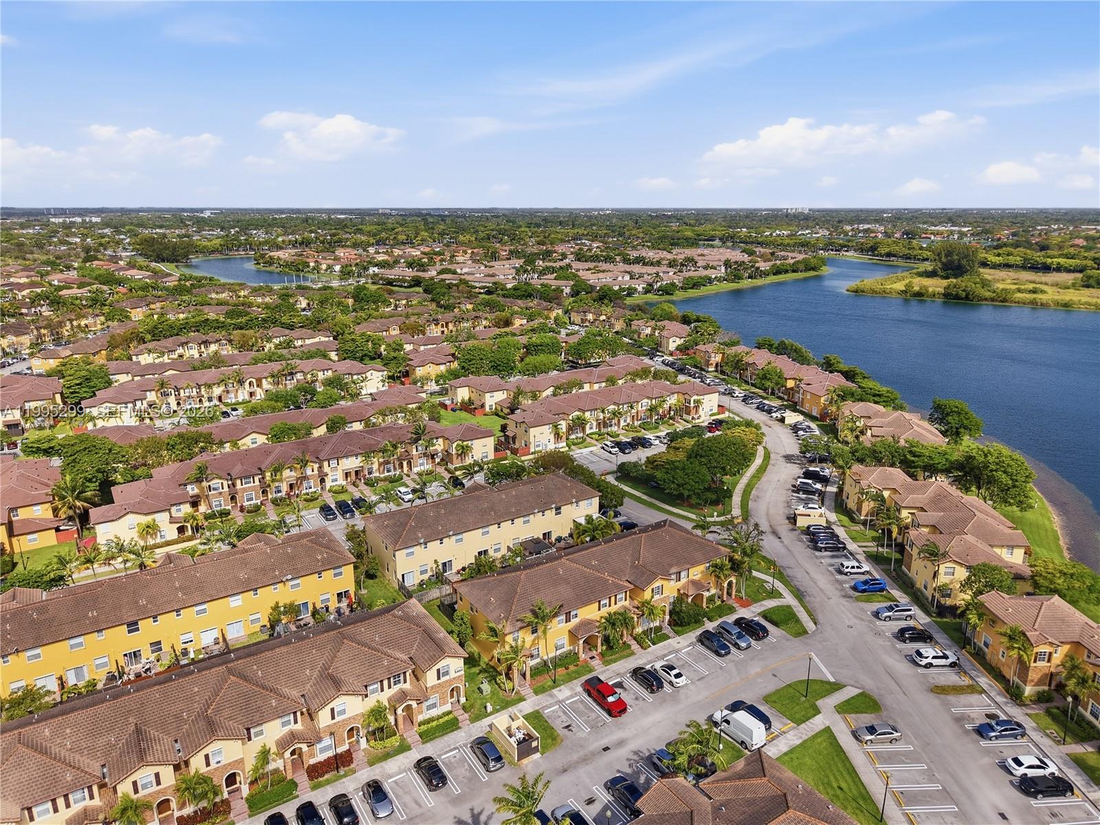 LAKES BY THE BAY EVE REPL - Residential