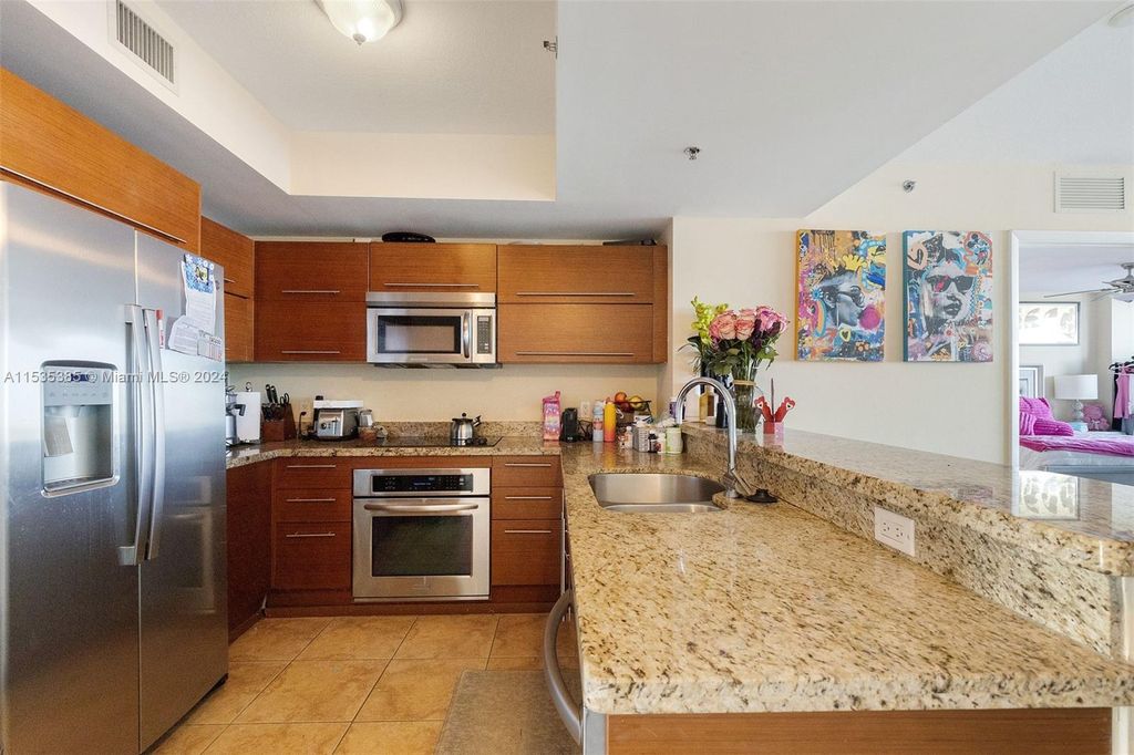 Photo of 2681 N Flamingo Rd #1405S, Sunrise, FL 33323 (MLS # A11535385)