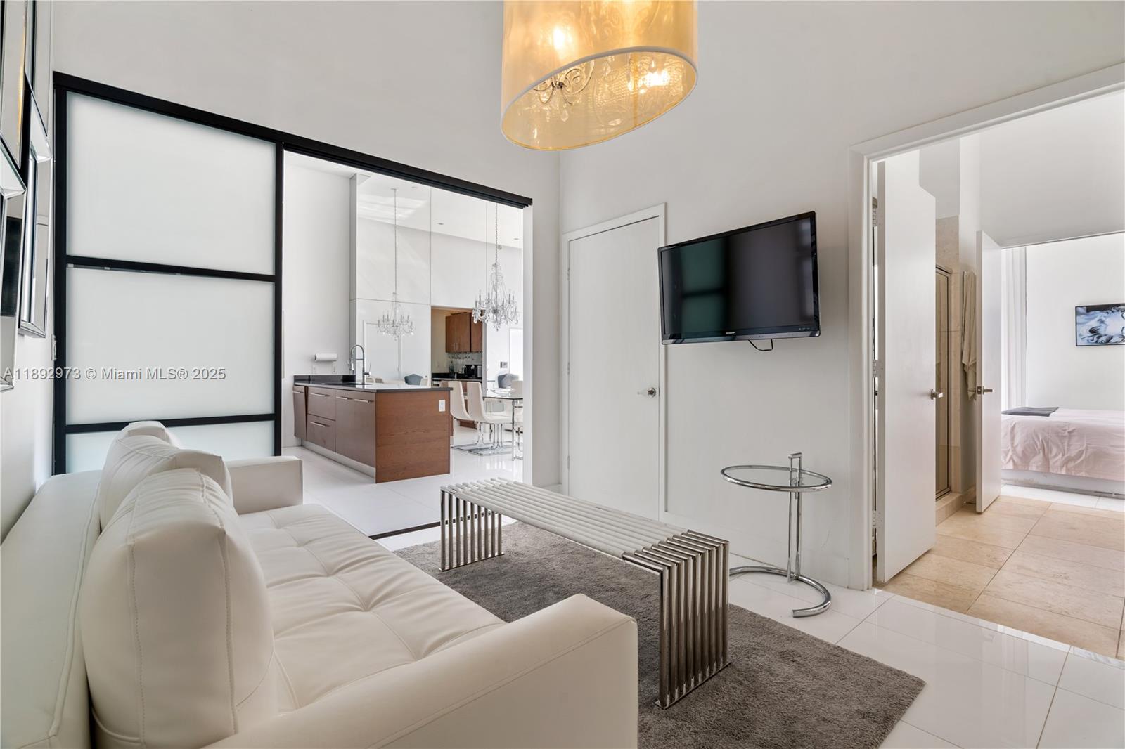 ICONBRICKELL CONDO NO 1 - Residential