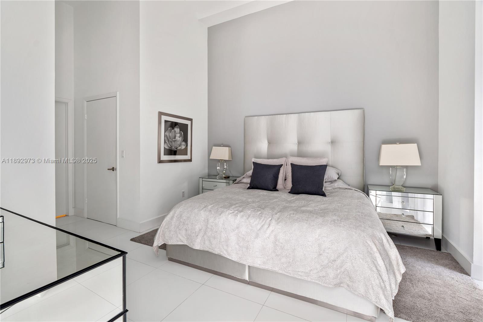 ICONBRICKELL CONDO NO 1 - Residential