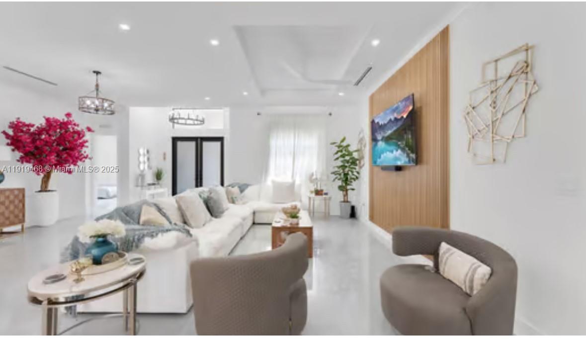 BONITA GROVE - Residential