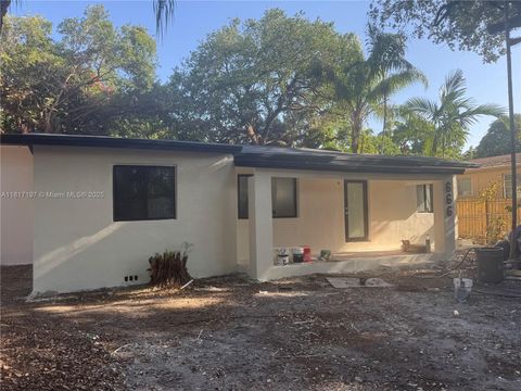 666 NE 164th Ter 666 Miami FL 33162