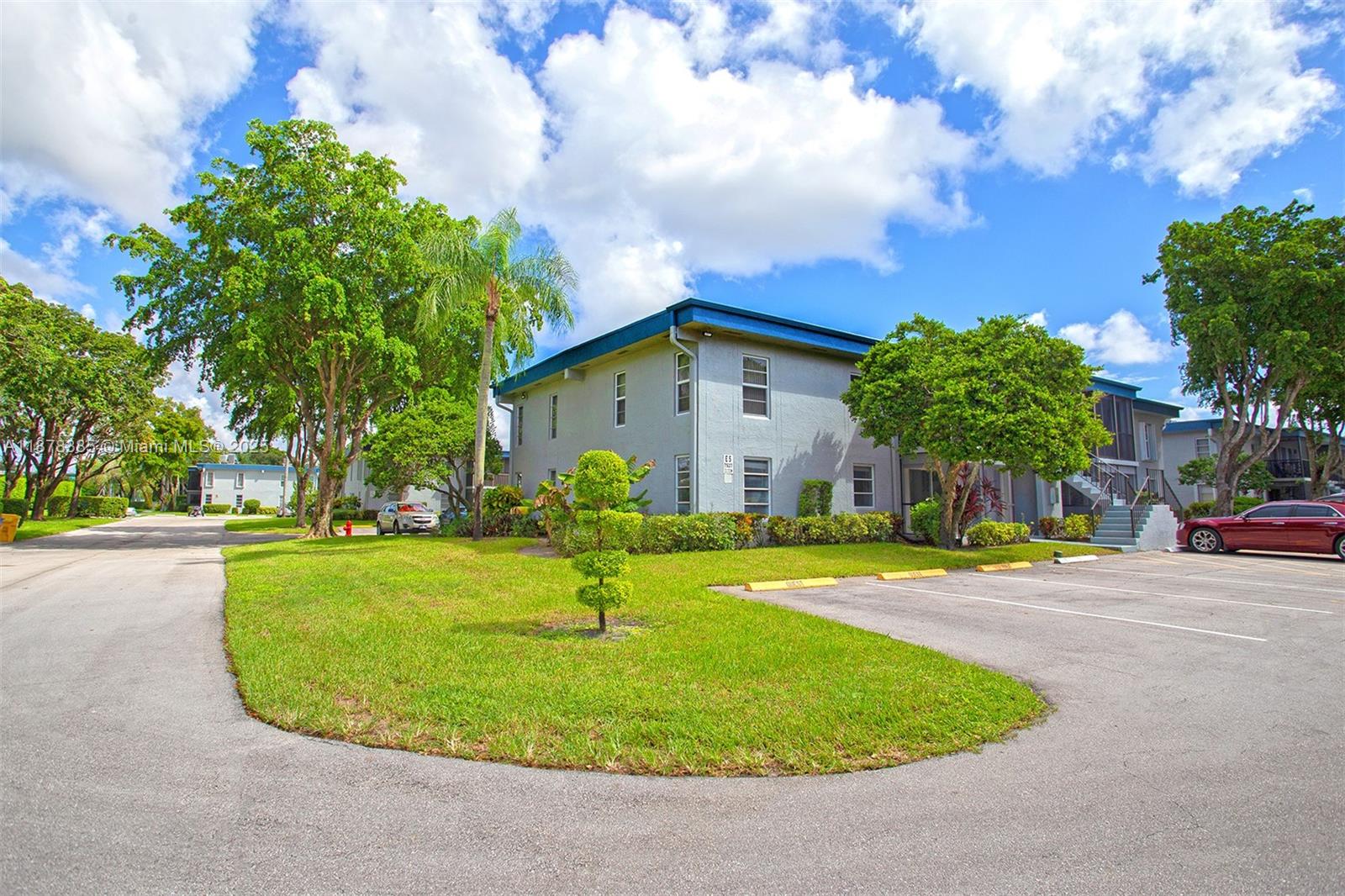 EVERGREEN I OF VILLS OF O - Residential Lease