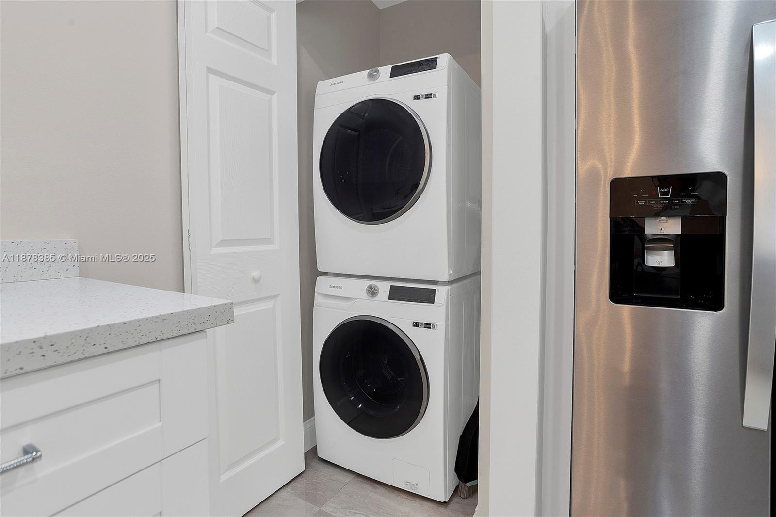 EVERGREEN I OF VILLS OF O - Residential Lease