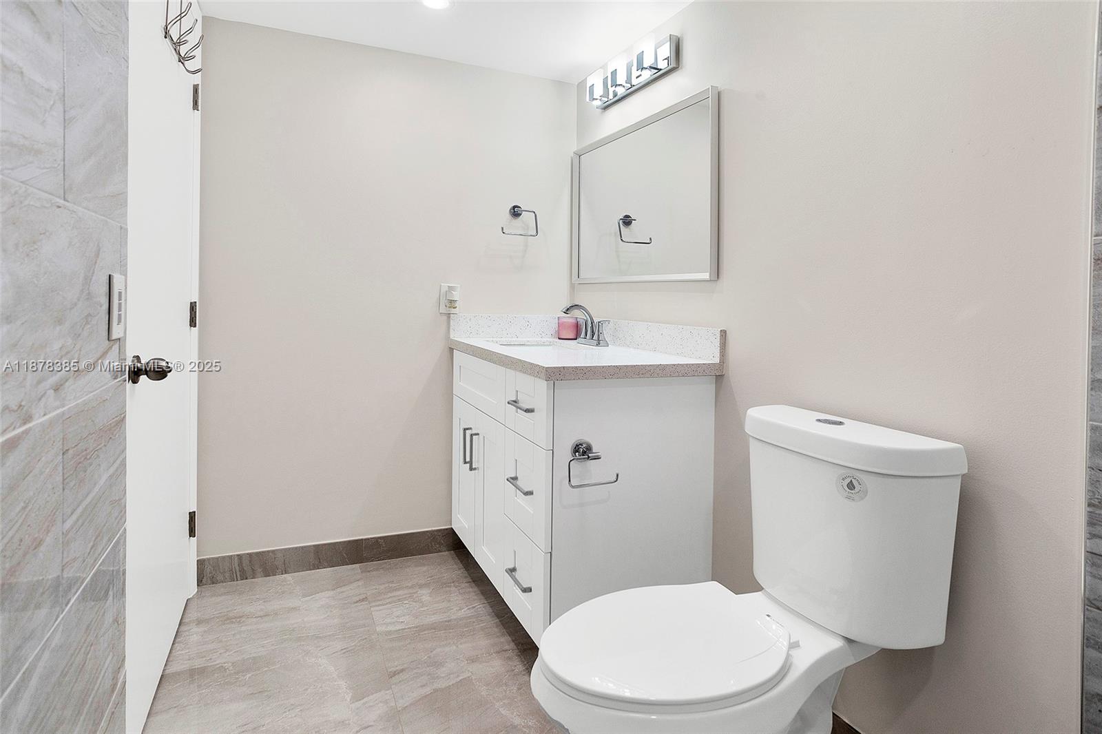 EVERGREEN I OF VILLS OF O - Residential Lease