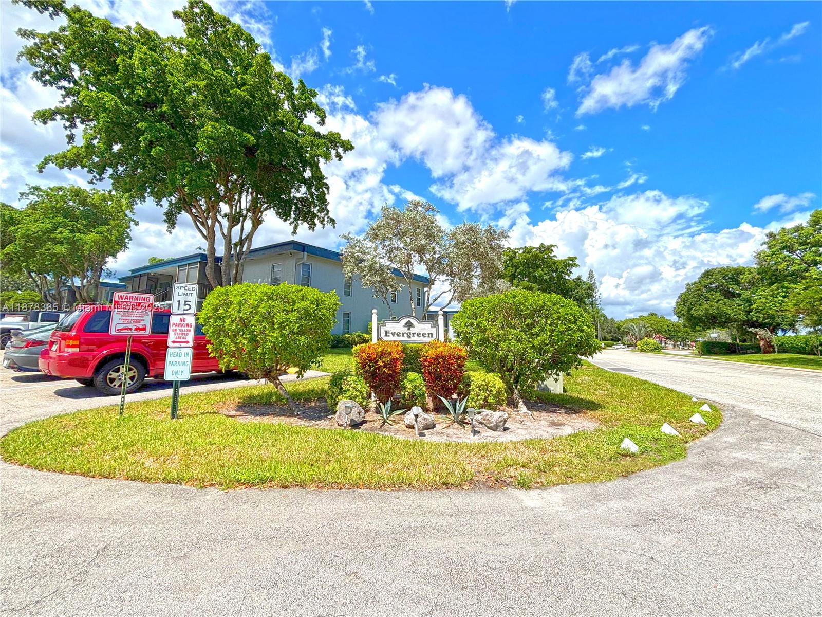 EVERGREEN I OF VILLS OF O - Residential Lease