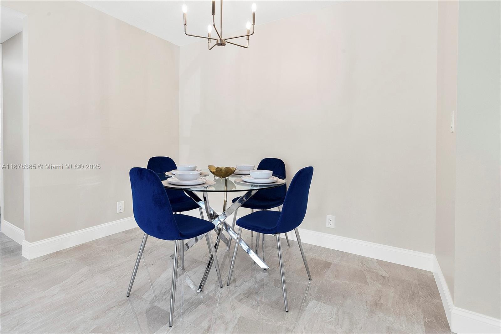 EVERGREEN I OF VILLS OF O - Residential Lease