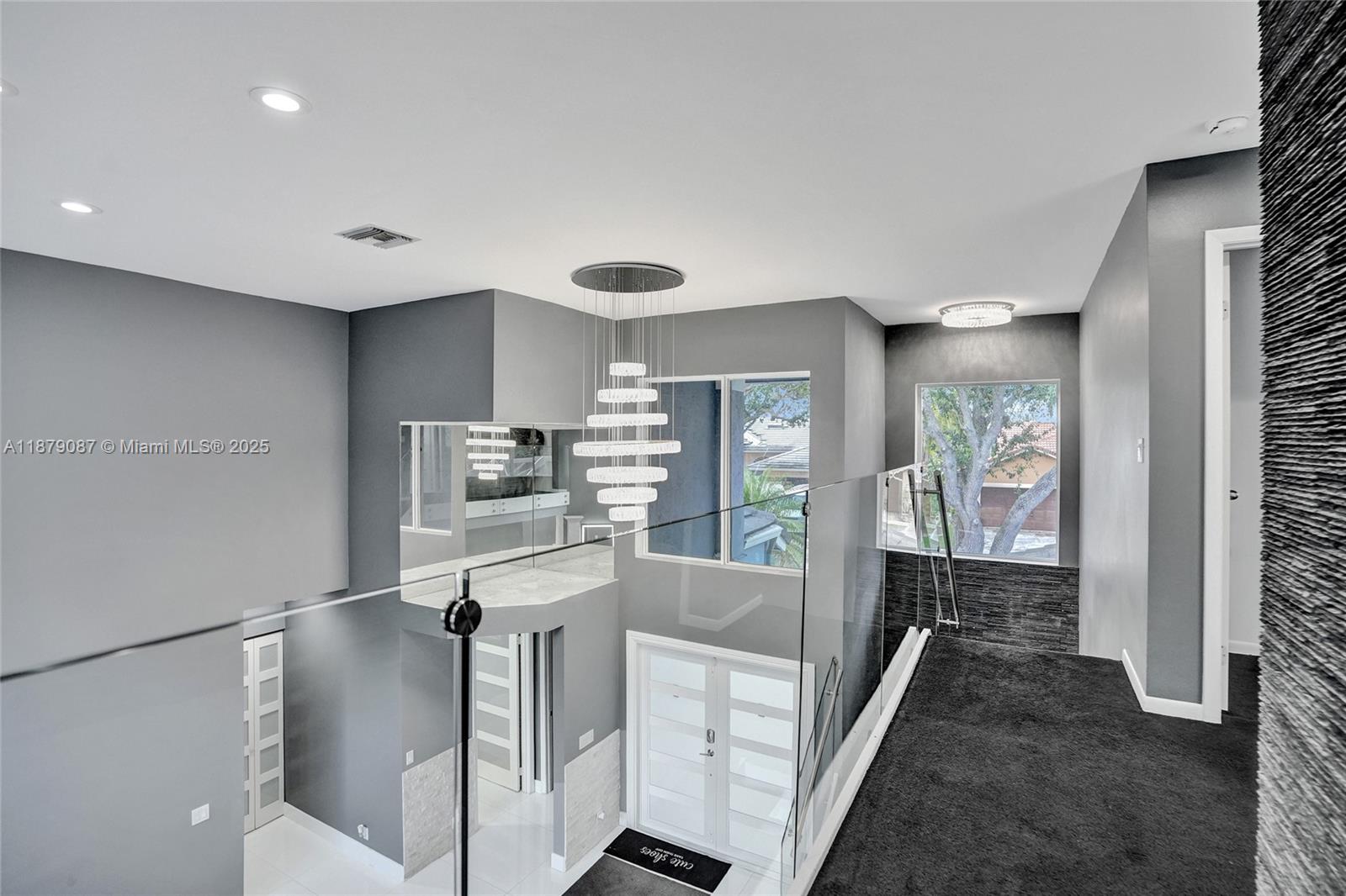 LANDINGS - Residential