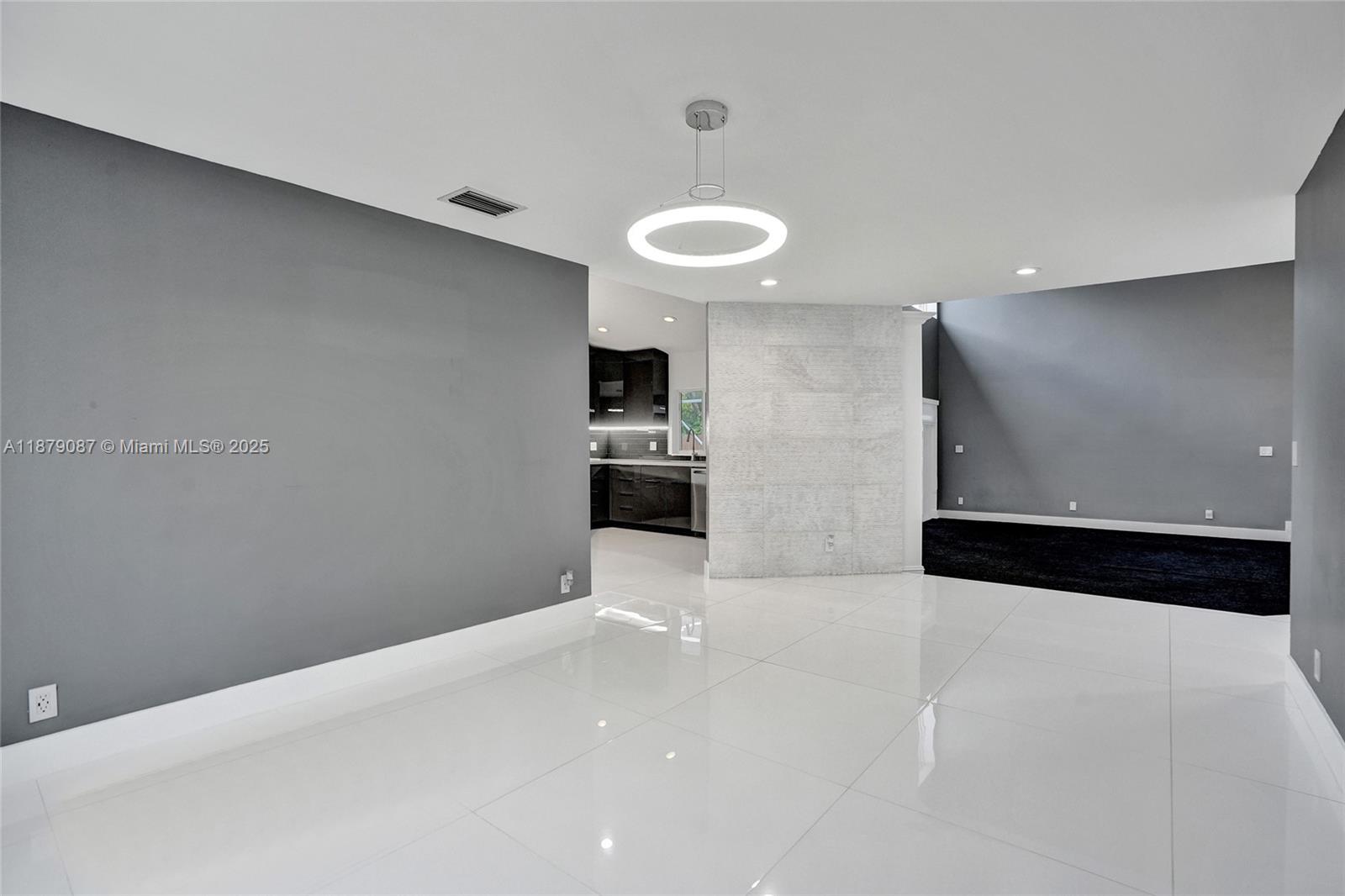 LANDINGS - Residential