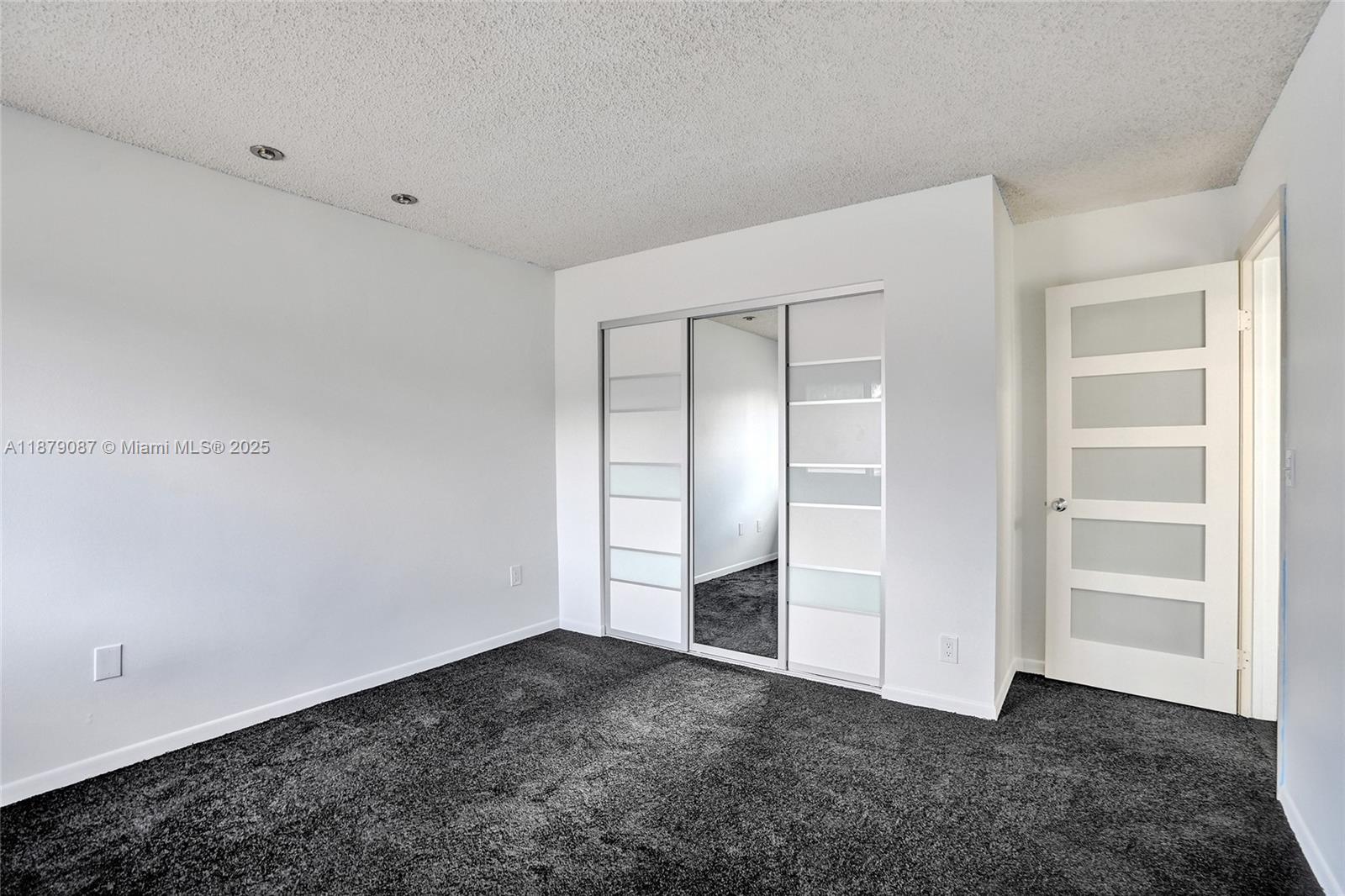 LANDINGS - Residential