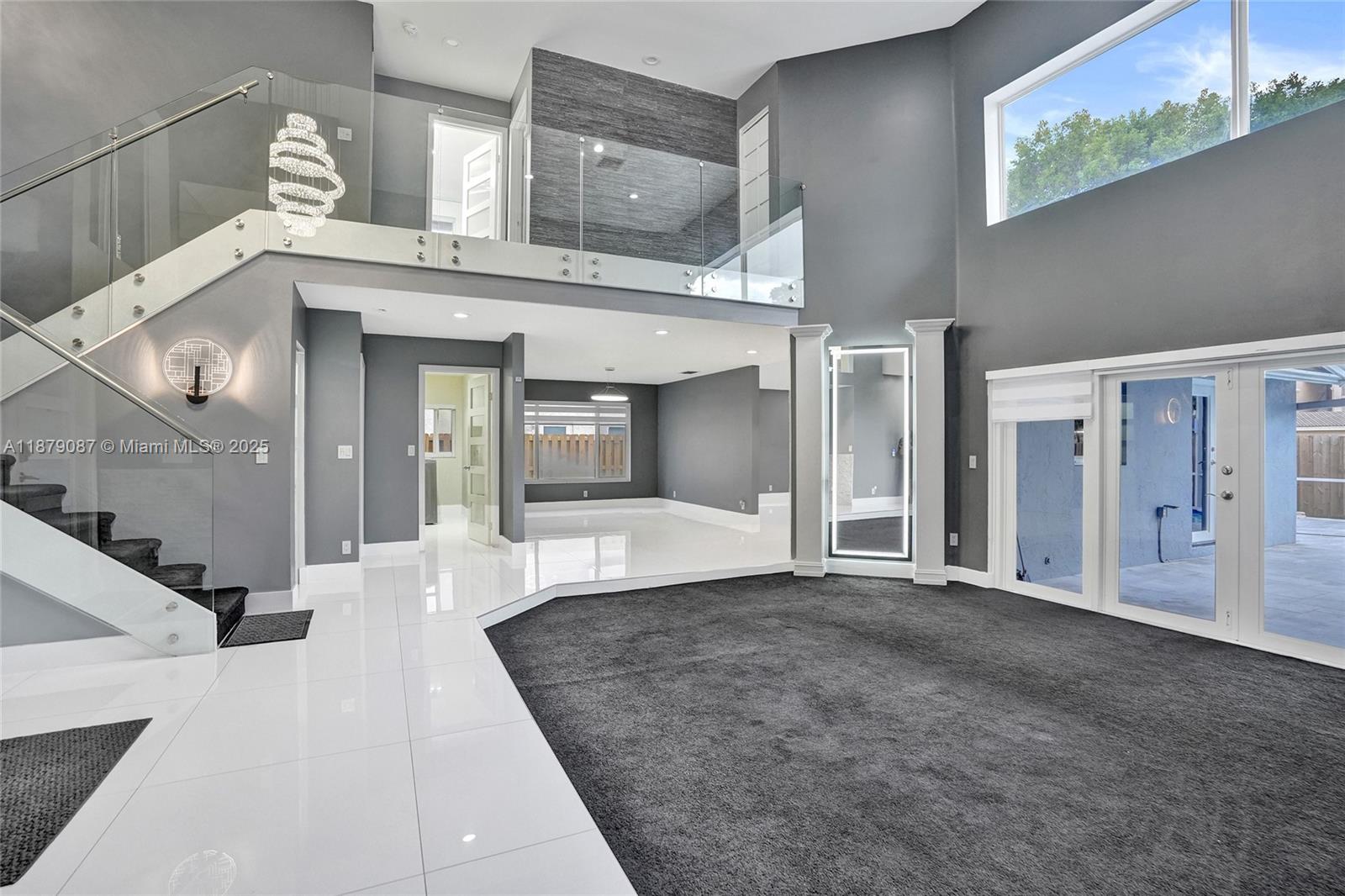LANDINGS - Residential