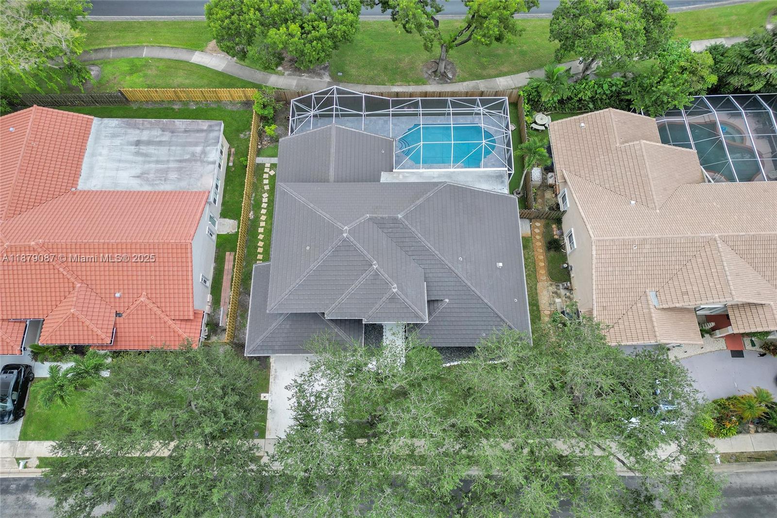 LANDINGS - Residential