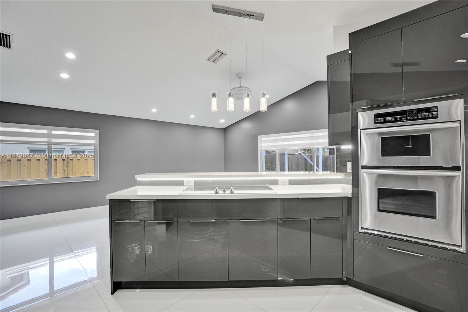 LANDINGS - Residential
