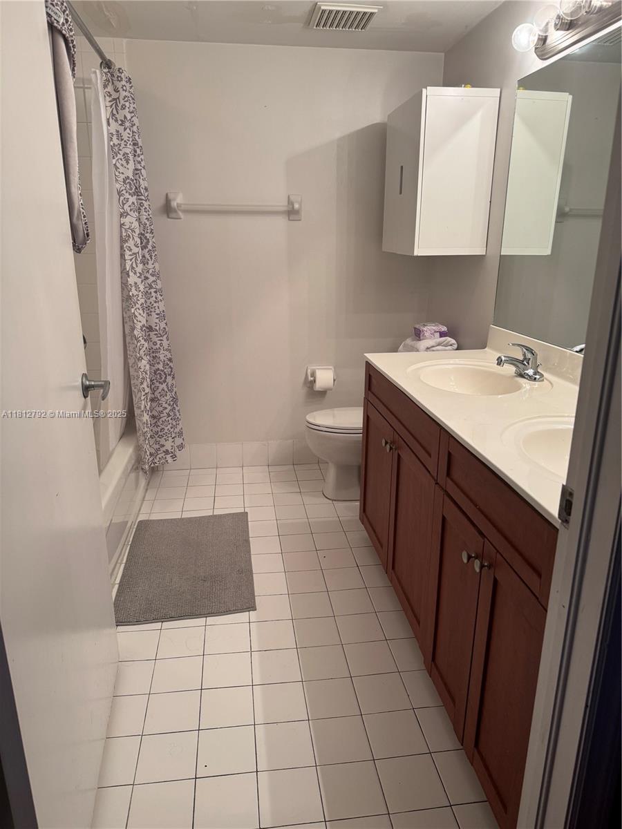 36 NW 6 Ave 605