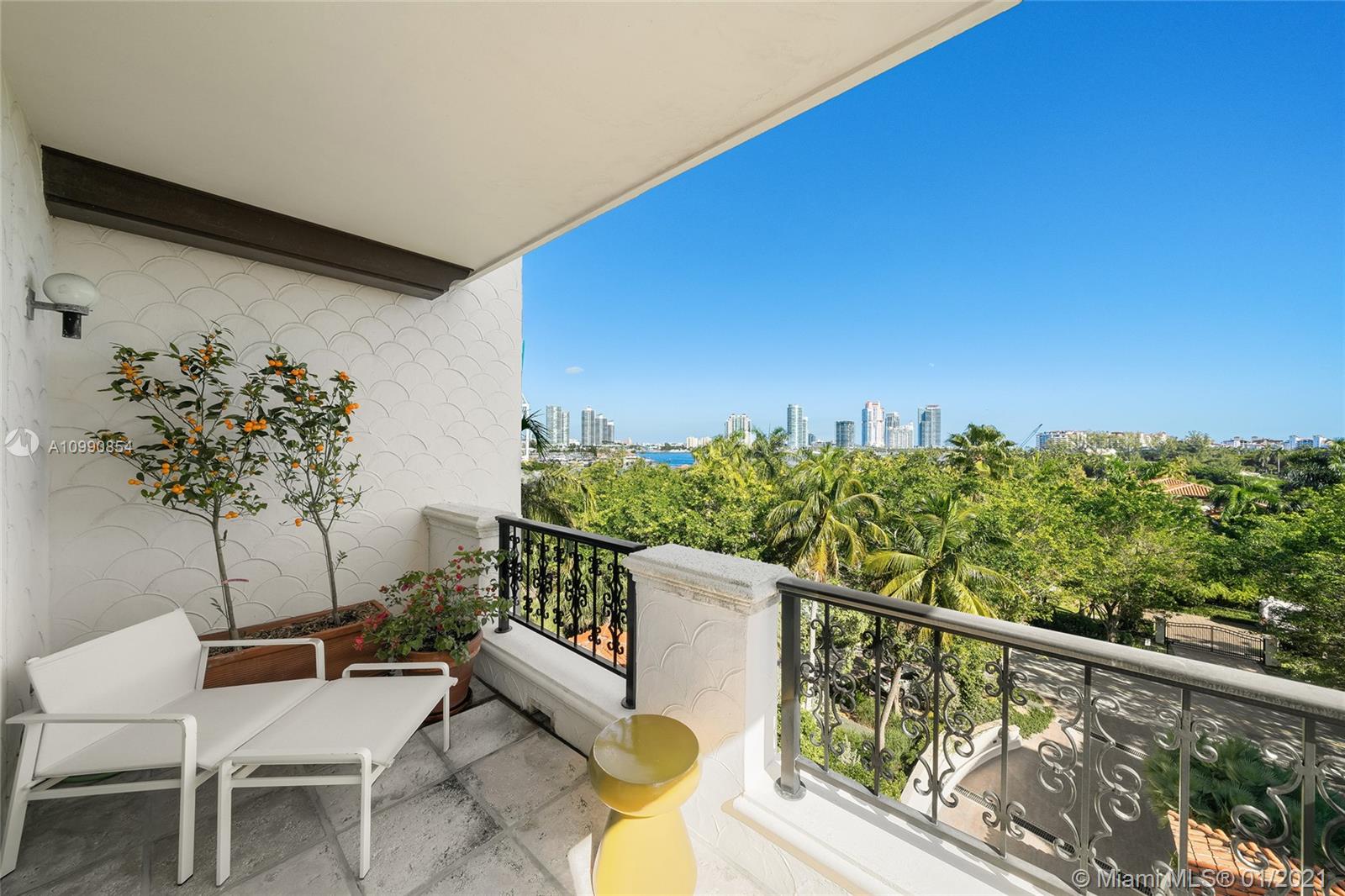 BAYVIEW FISHER ISL NO TWO - Residential