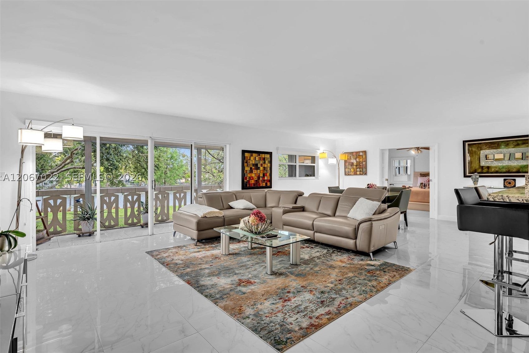 800 NE 195th St 220, Miami FL 33179