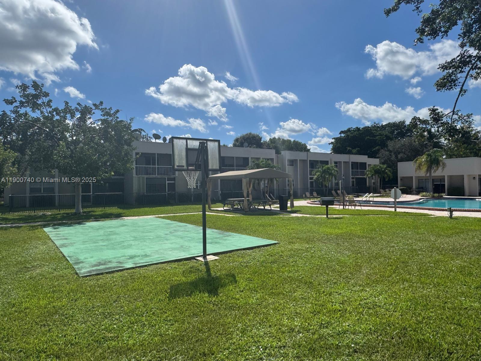 ALPINE WOODS VILLA NO V C - Residential Lease