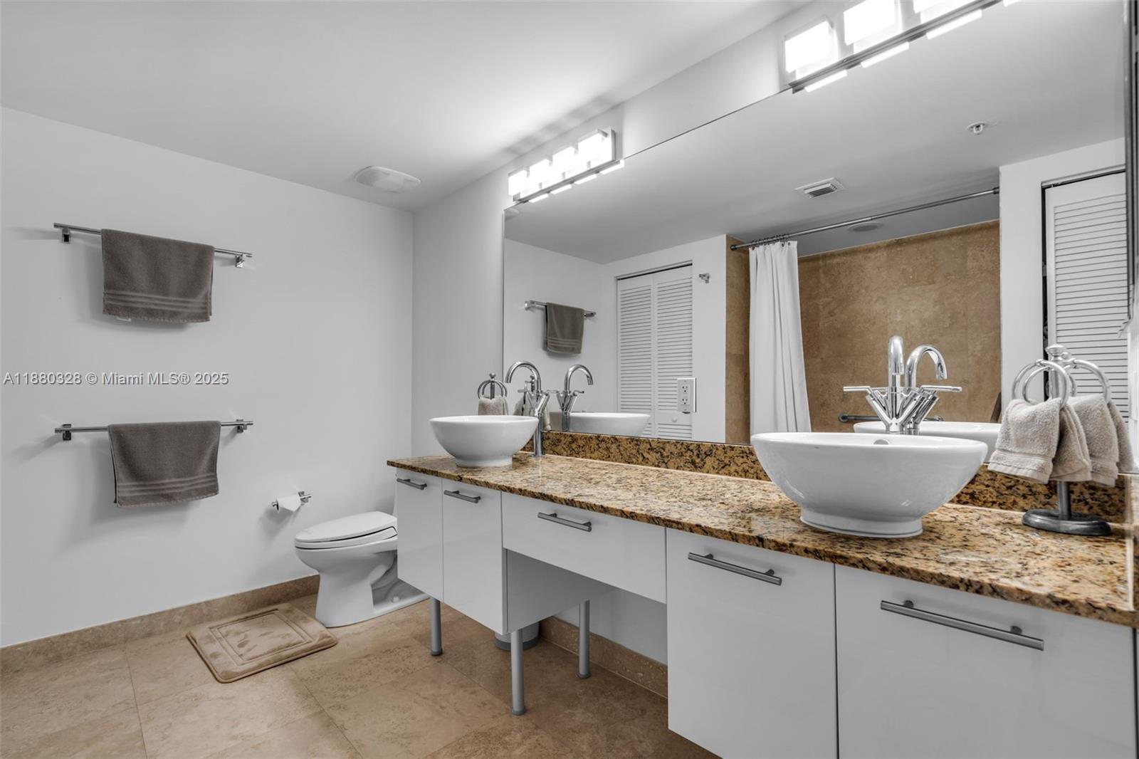 BRICKELL ON THE RIVER S T - Residential