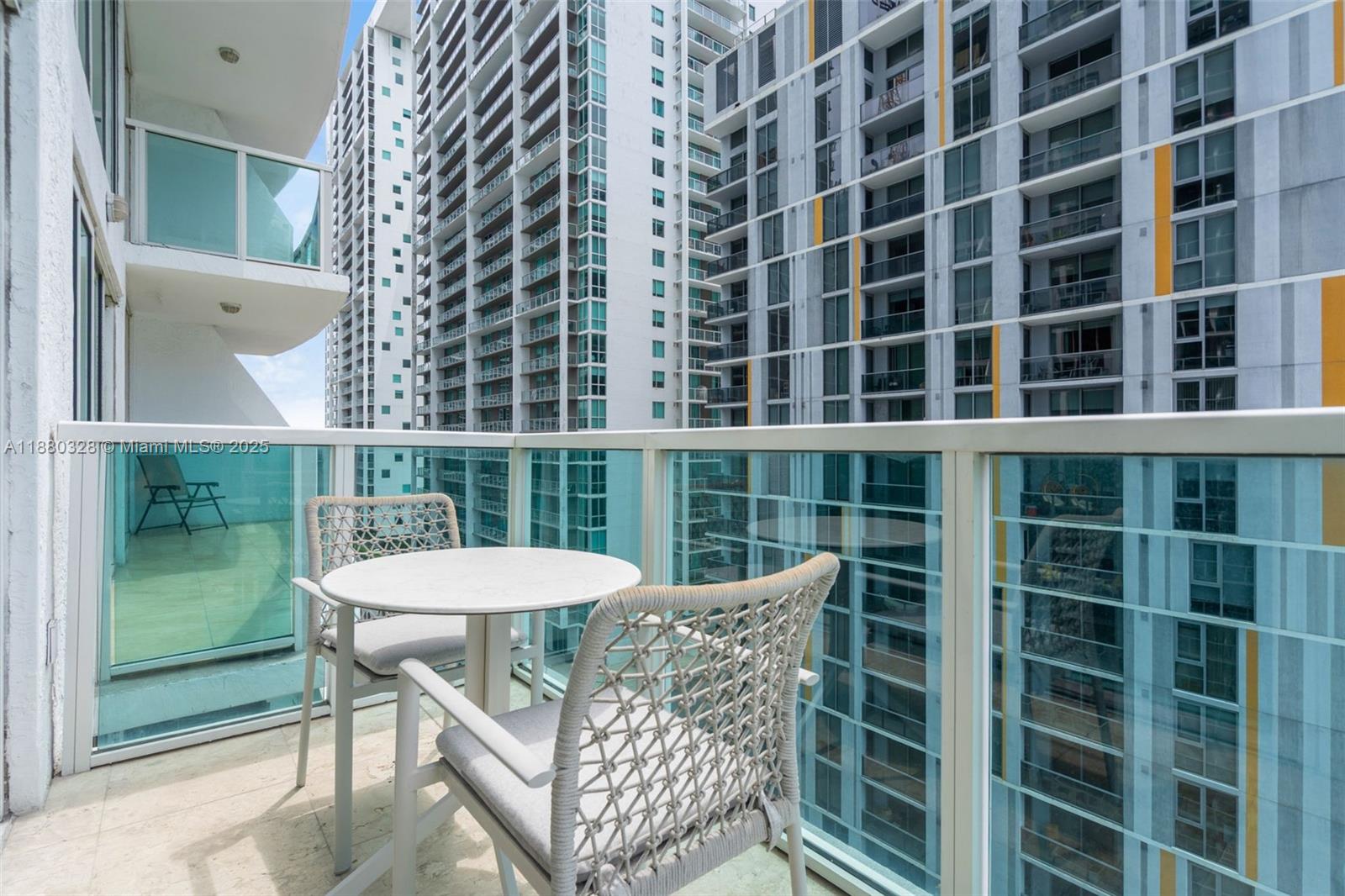 BRICKELL ON THE RIVER S T - Residential