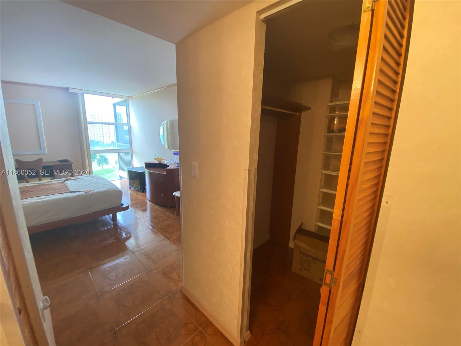 CORONADO CONDO- TOWER III - Residential