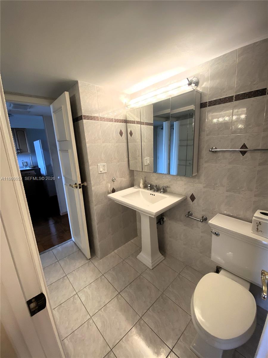 CORONADO CONDO- TOWER III - Residential