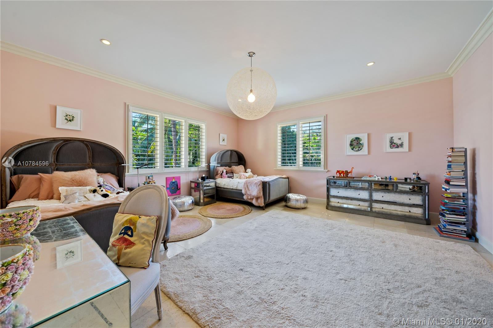 HAMMOCK LAKE Park - Residential