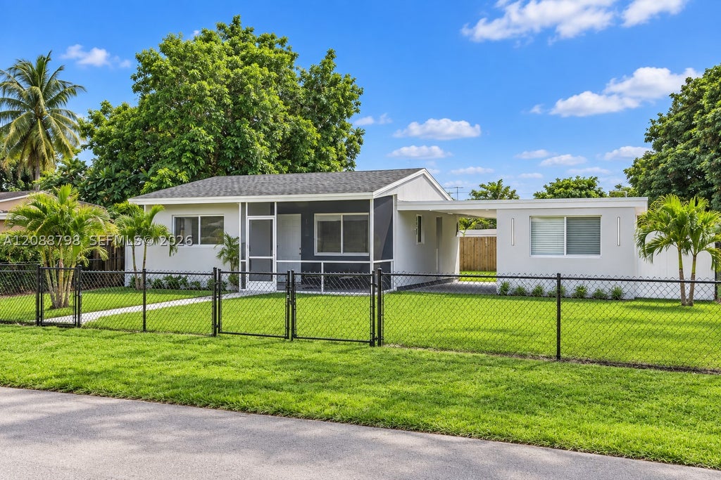 Photo of 6510 SW 20th Ct, Miramar, FL 33023 (MLS # A12088798)