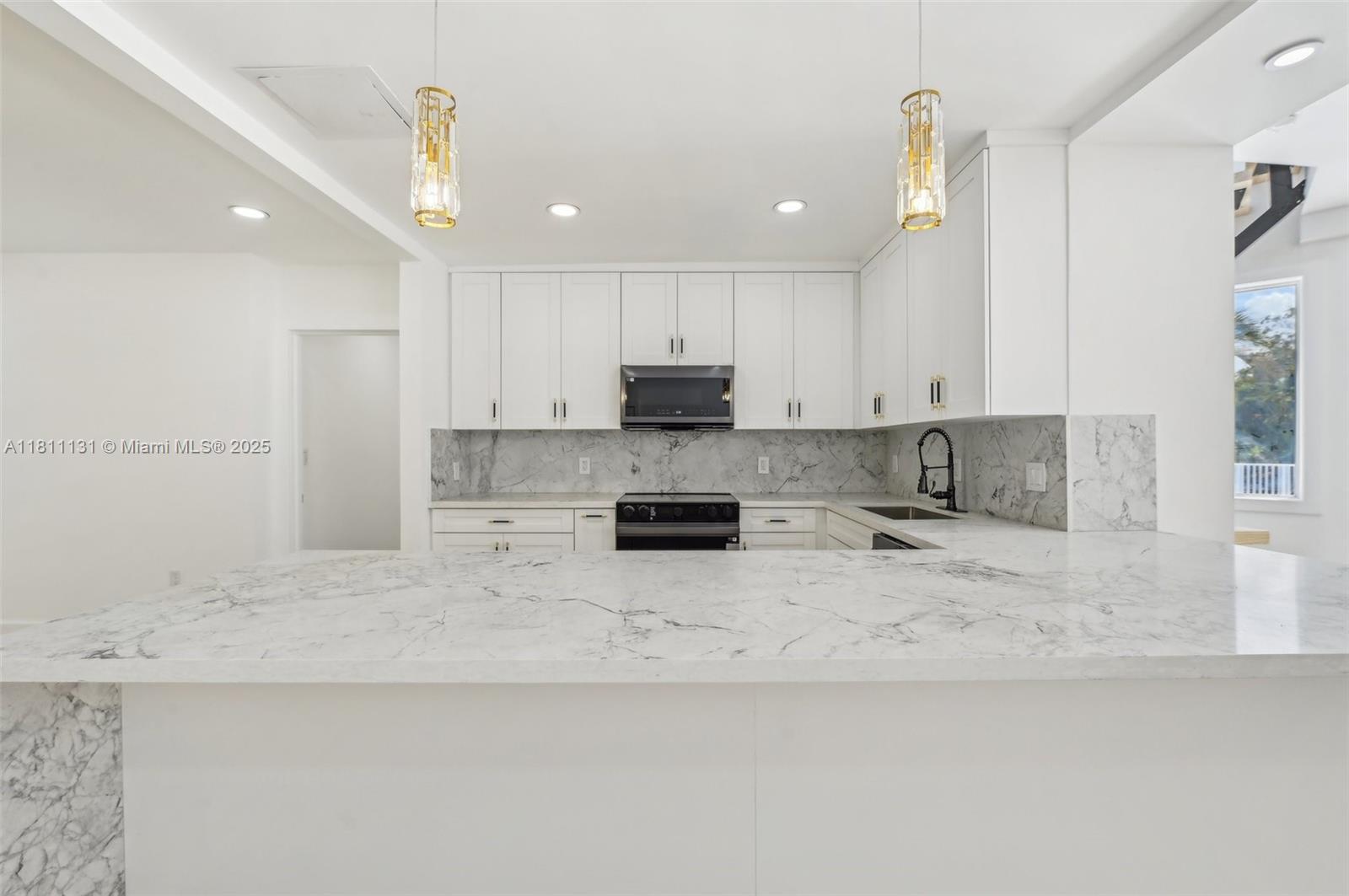 FLAMINGO PARK SEC - Residential