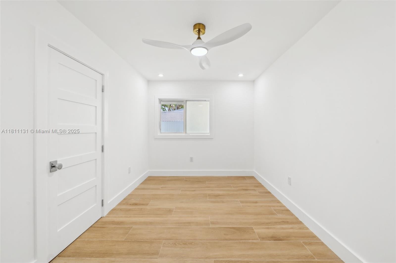 FLAMINGO PARK SEC - Residential