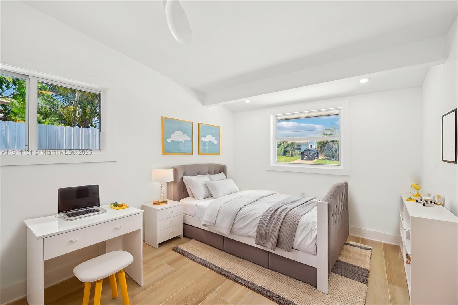 FLAMINGO PARK SEC - Residential