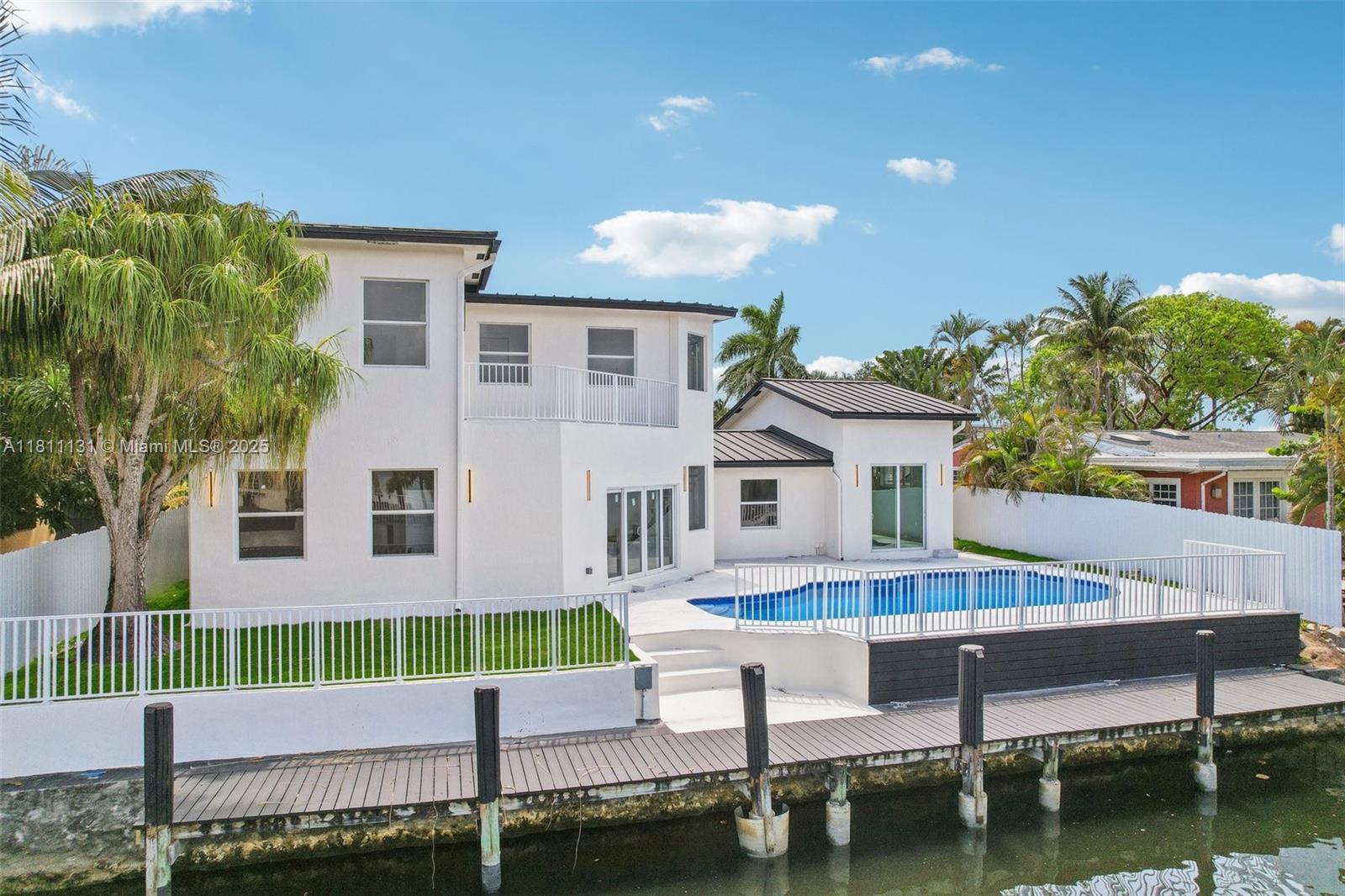 FLAMINGO PARK SEC - Residential