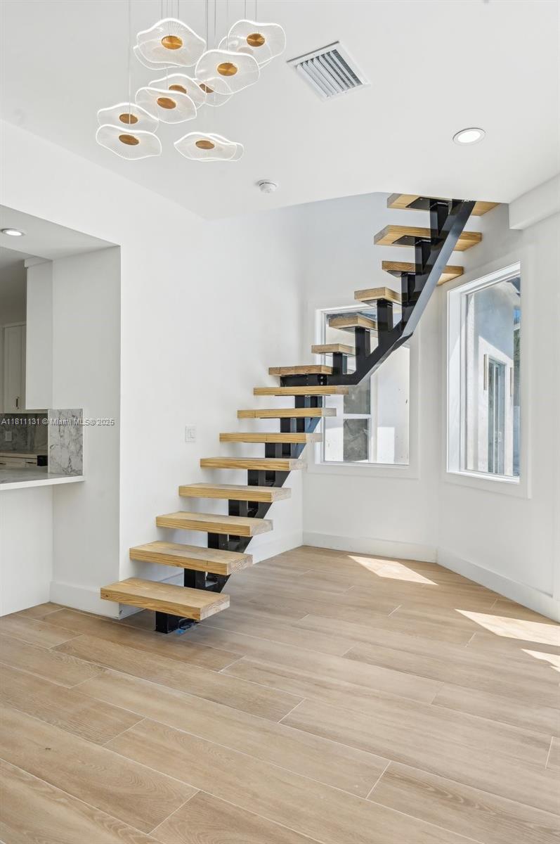 FLAMINGO PARK SEC - Residential