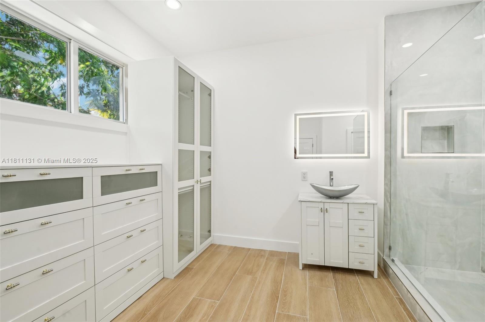 FLAMINGO PARK SEC - Residential