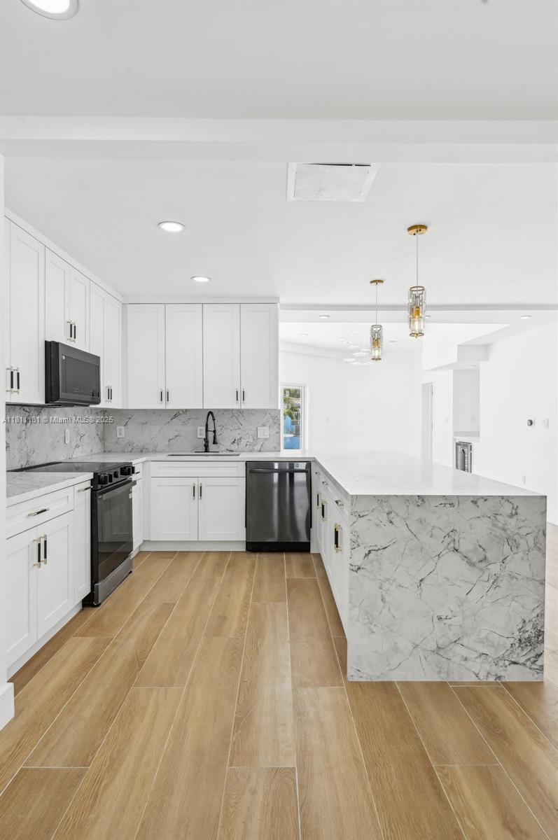 FLAMINGO PARK SEC - Residential