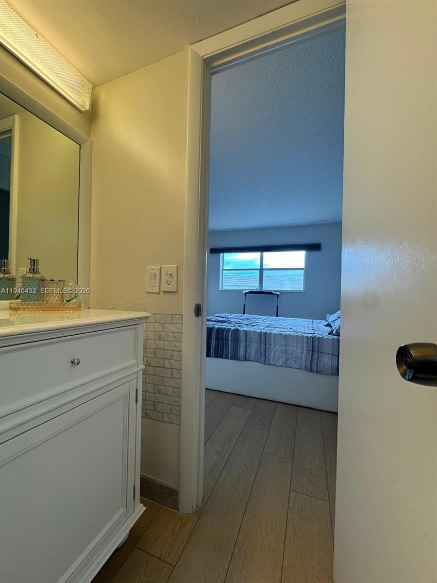 SUNRISE LAKES 39 CONDO - Residential