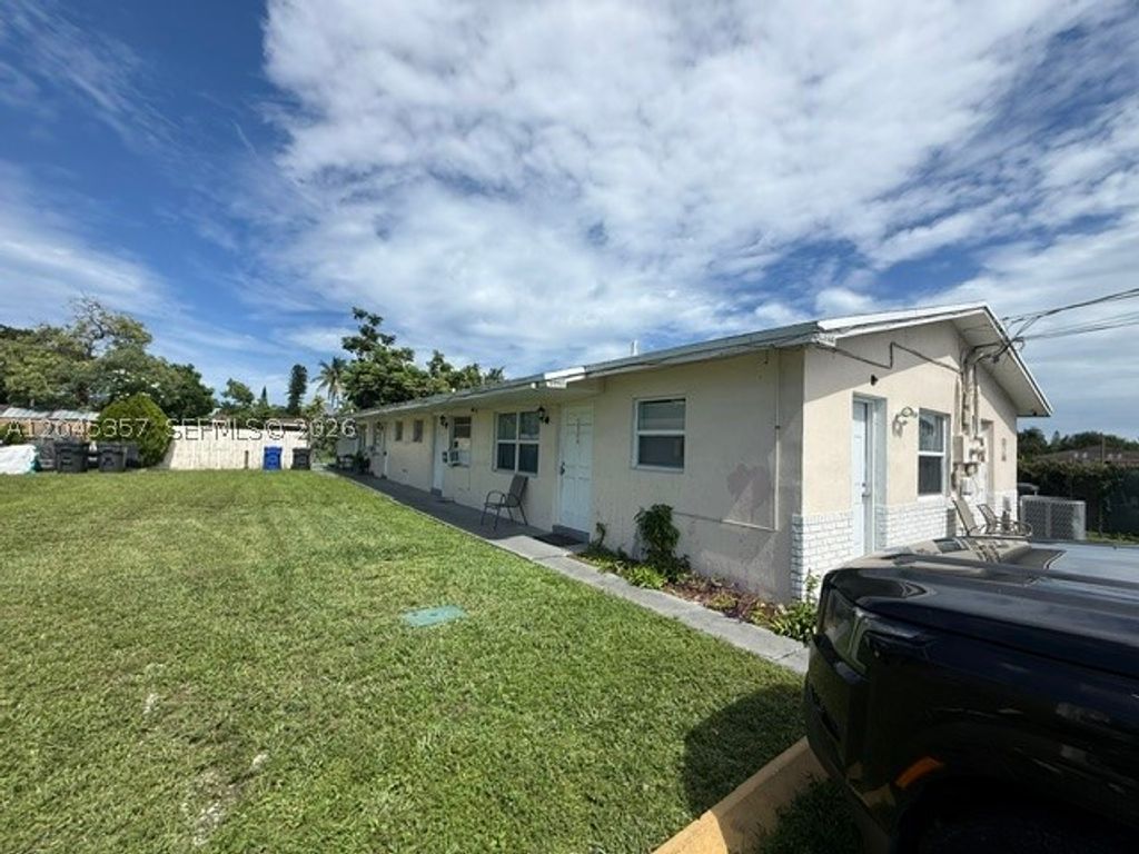 Photo of 5946 Mckinley St #B, Hollywood, FL 33021 (MLS # A12045357)