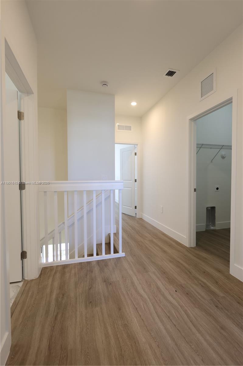 Century Park Square - Residential