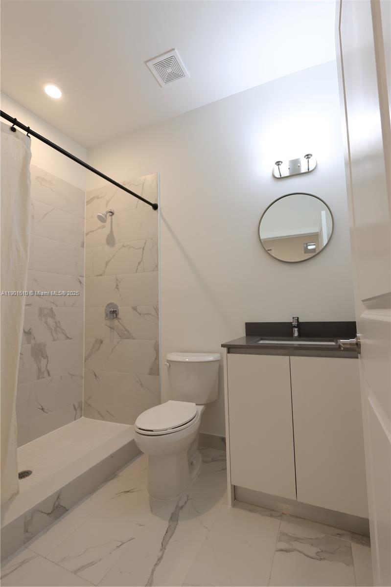 Century Park Square - Residential