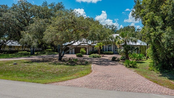 4033 OAK HAVEN DR, LABELLE, FL 33935 - Image dc746bfb7f40ba0bb4c3d42923e2e9fa/309554136