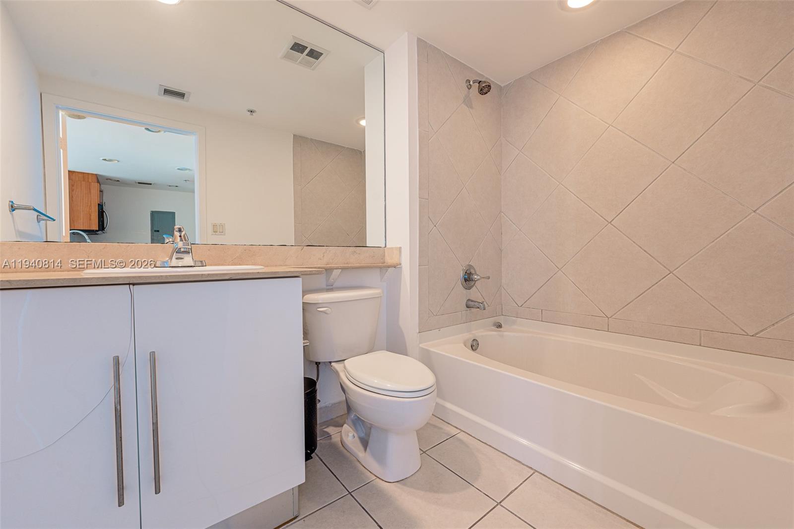 ONE MIAMI WEST CONDO - Residential Lease