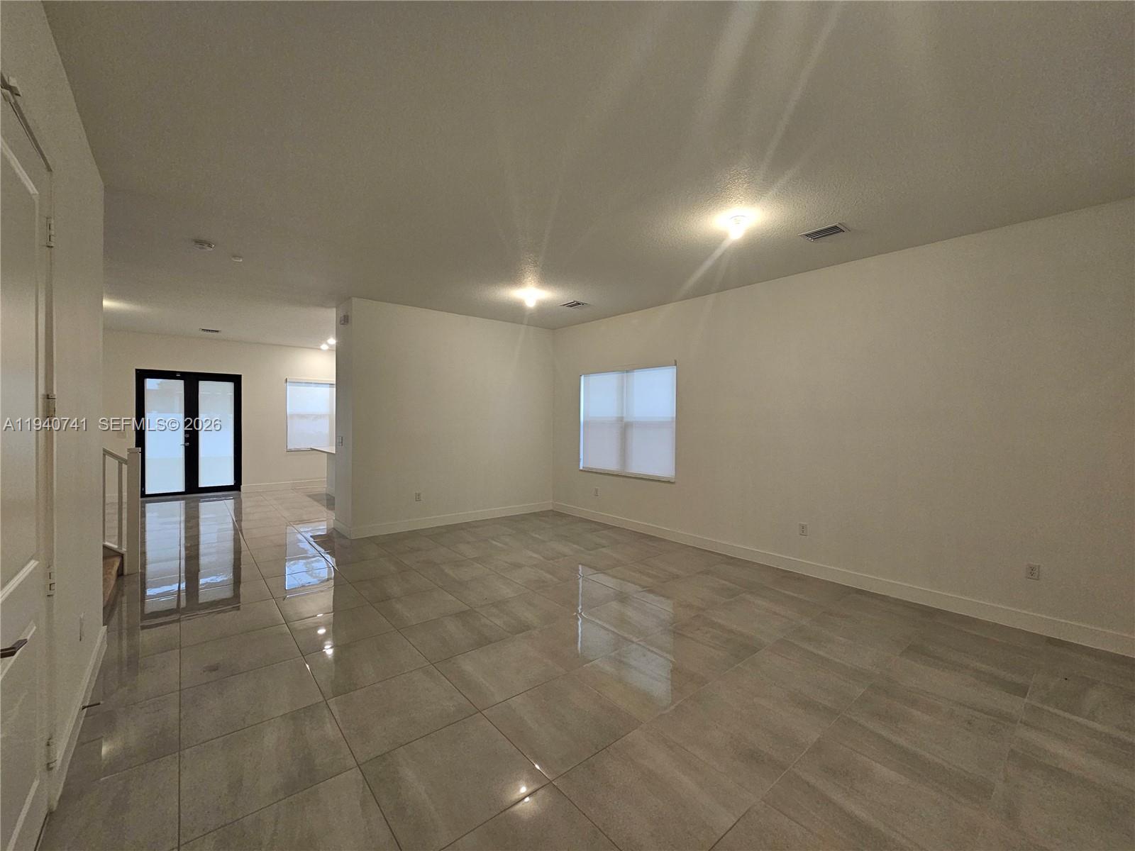 TUSCAN ISLES - Residential