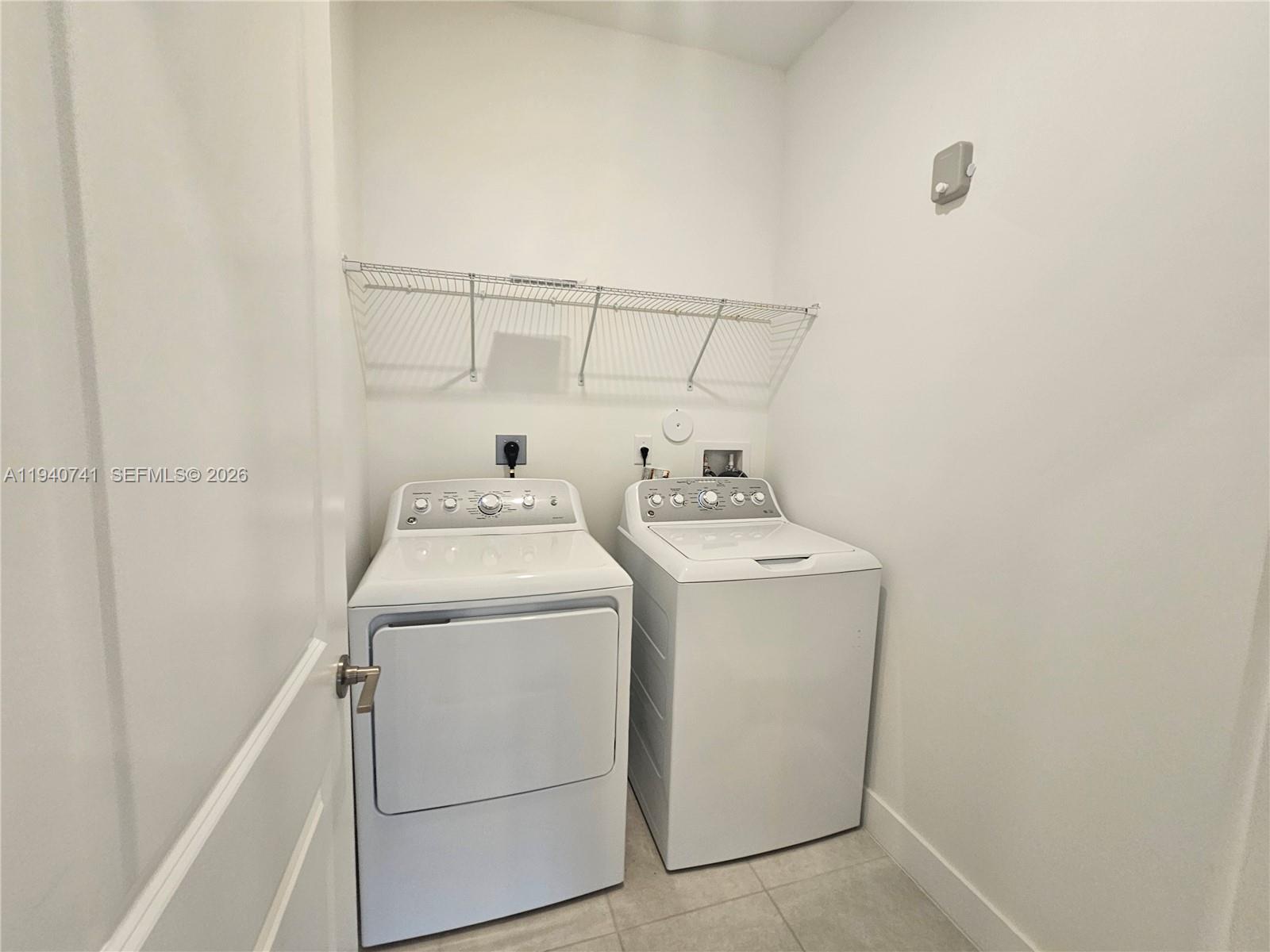 TUSCAN ISLES - Residential