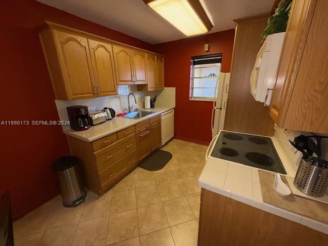 STRAND PLAZA CONDO - Residential