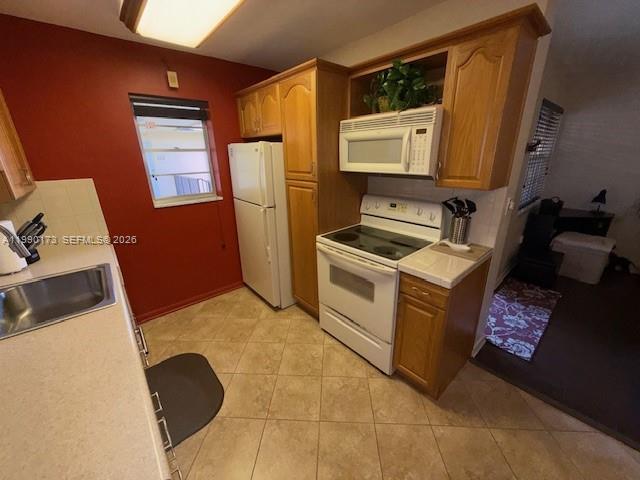 STRAND PLAZA CONDO - Residential