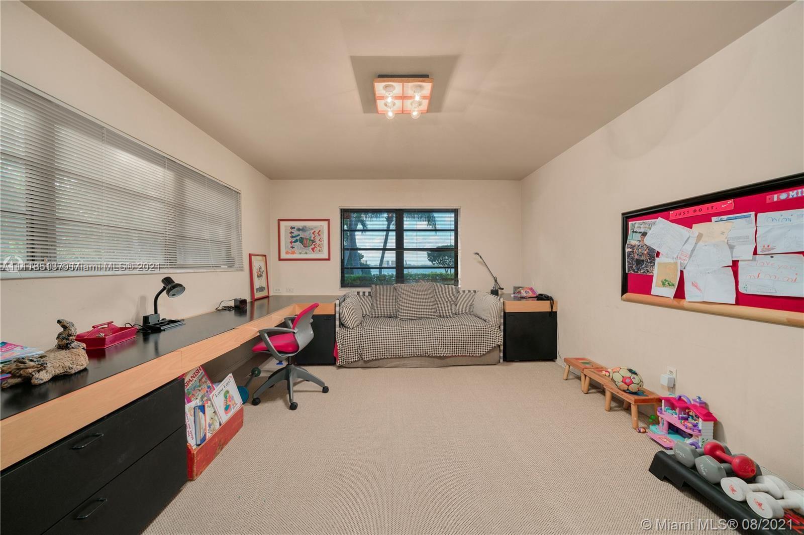 NORMANDY GOLF COURSE - Residential