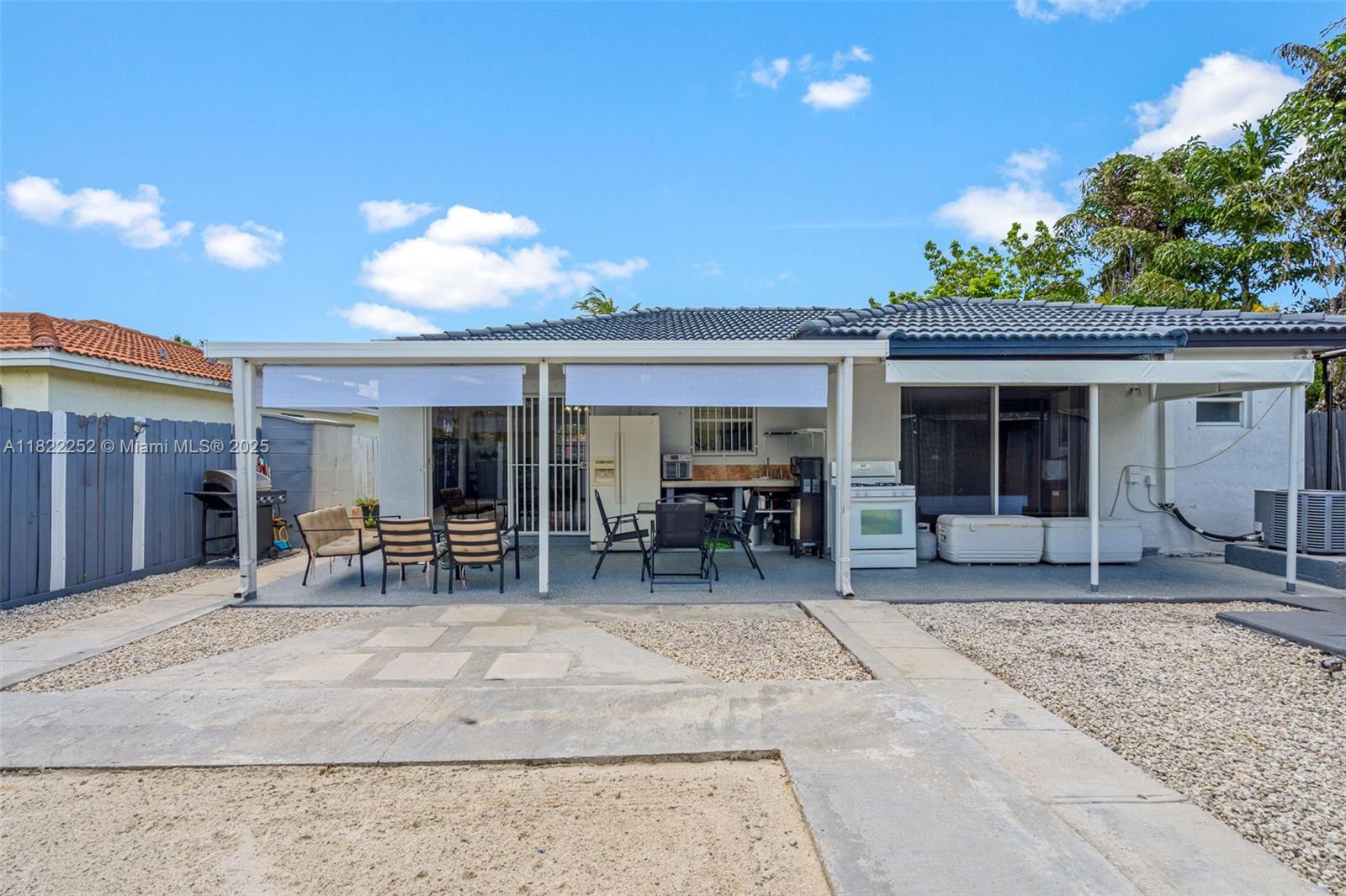 ACAPULCO SUB - Residential