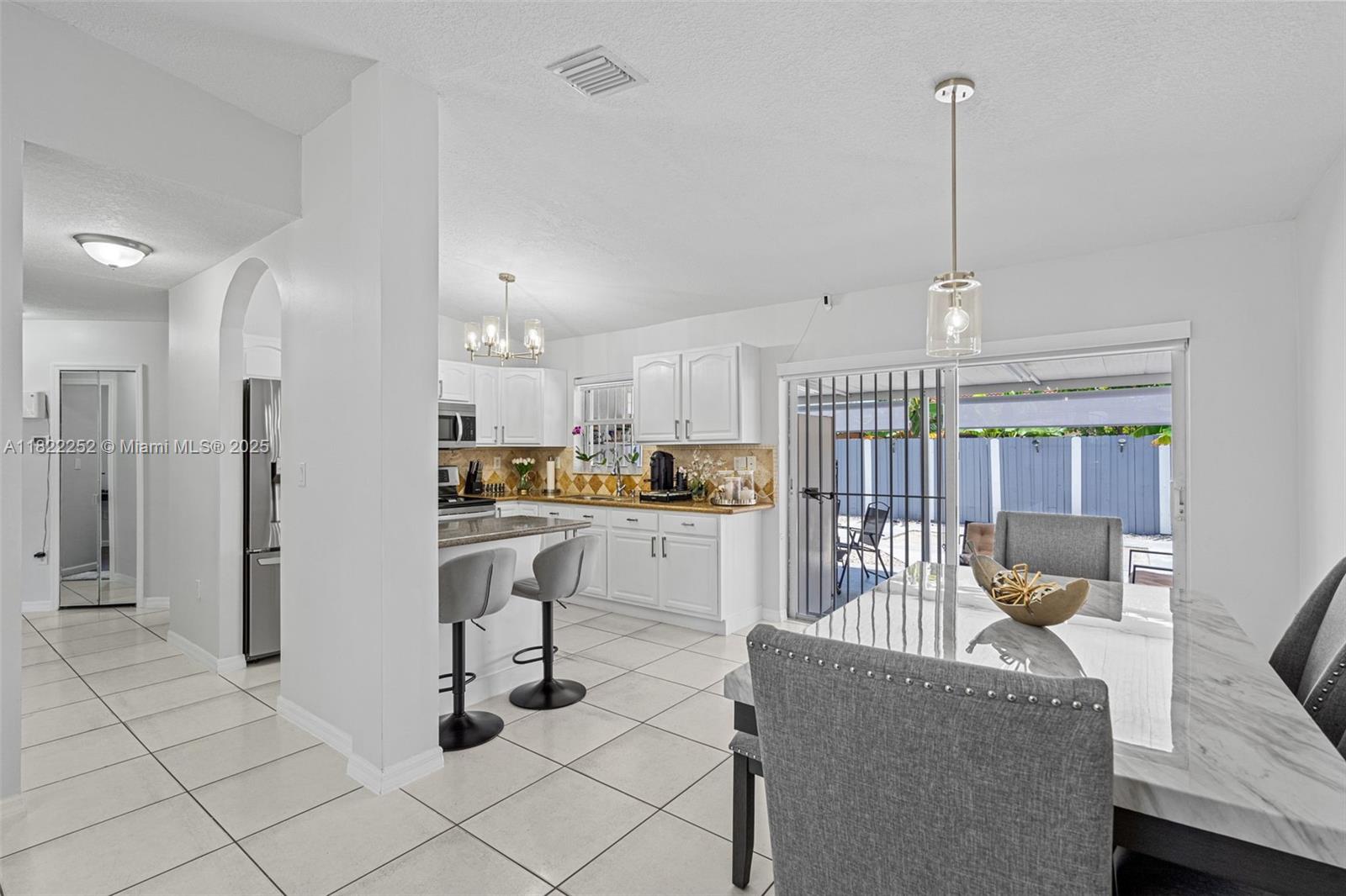 ACAPULCO SUB - Residential